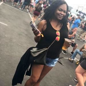 Meet your Posher, Nikki